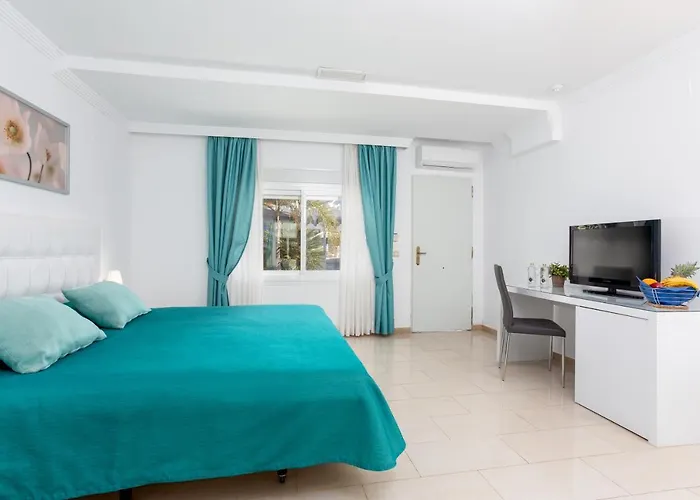 Ξενοδοχείο με διαμερίσματα Vime La Reserva De Μαρμπέλλα